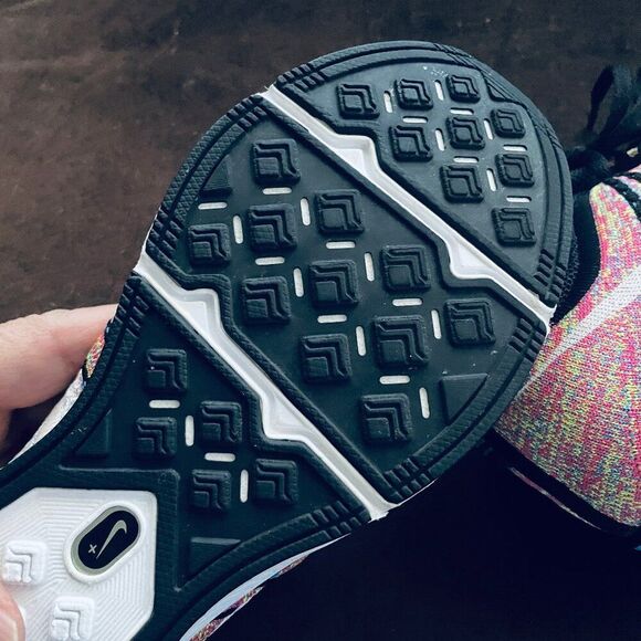 Nike Flyknit Trainer+ Rainbow Multi-Color 532984-014 Size 7.5 US 40.5 EUR 9 Wmns - Picture 12 of 12